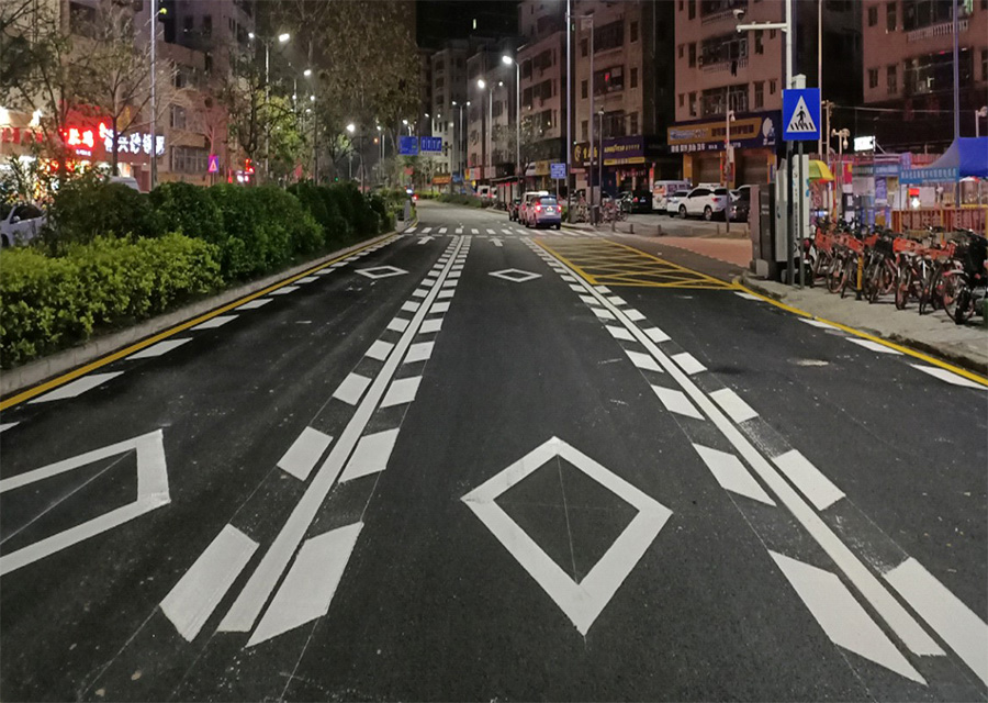 道路標(biāo)線